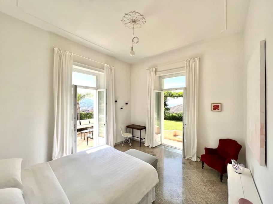 Villa Ipomea - Terra Suite Salerno Esterno foto